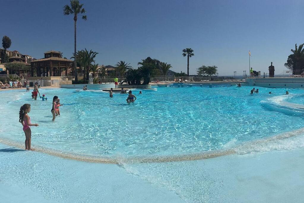 Dans Un Cadre D'Exception, Vue Mer Panoramique A Agay Cote D'Azur, Village Vacances Cap Esterel, T2 Avec Jardin, Golf, Climatisation, Wifi, 5 Piscines Saint-Raphaël 외부 사진