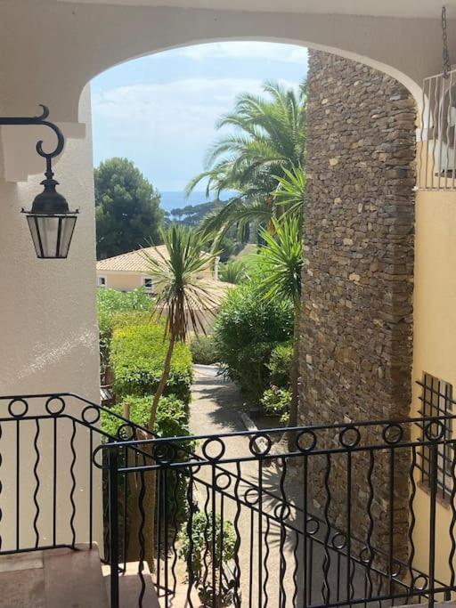 Dans Un Cadre D'Exception, Vue Mer Panoramique A Agay Cote D'Azur, Village Vacances Cap Esterel, T2 Avec Jardin, Golf, Climatisation, Wifi, 5 Piscines Saint-Raphaël 외부 사진